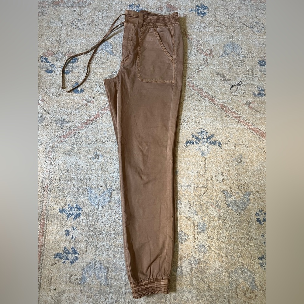 American eagle joggers